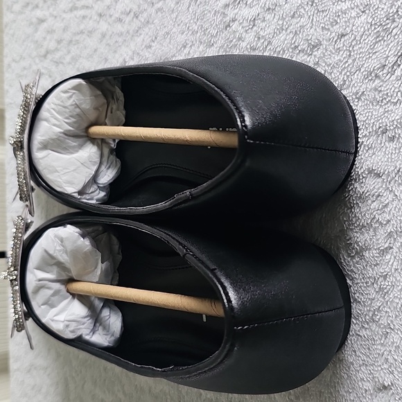 NWT Abound Gorgi Black Flat W Crystal Embellished Bow Size 7 - Picture 11 of 15